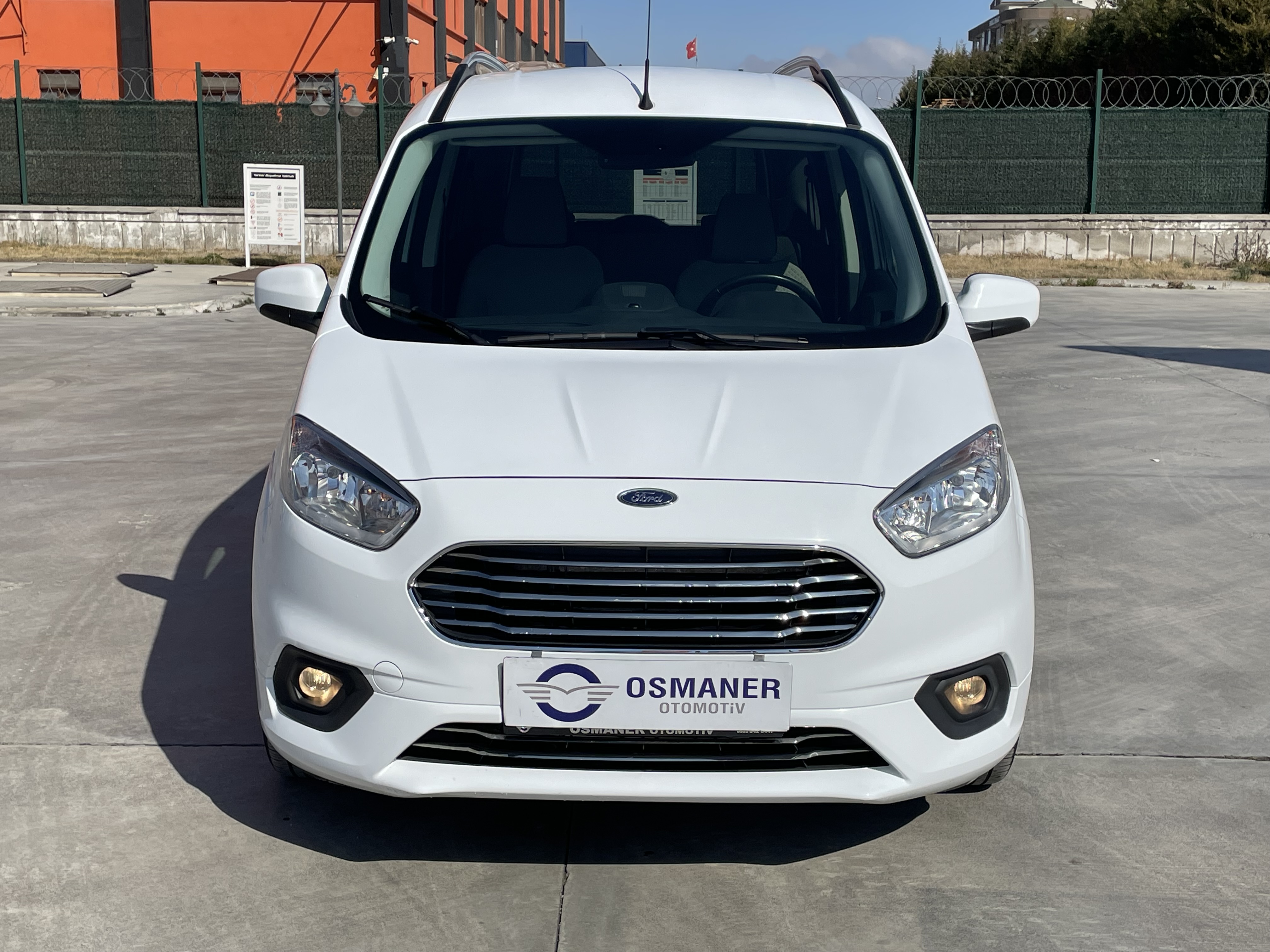 _OSMANER_ 2022 FORD TOURNEO COURİER 1.5 TDCİ TITANIYUM 